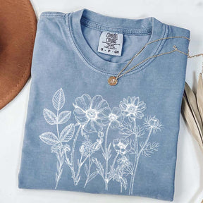 Vintage Pressed Flowers Gardener Floral T-Shirt