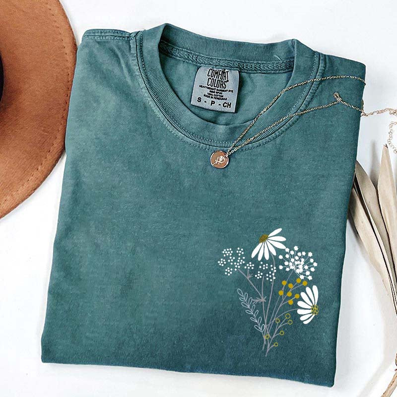 Minimal Daisy Flower T-Shirt