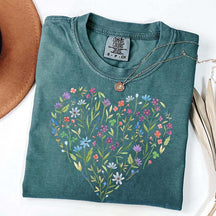 Cute Floral Heart Cottagecore T-Shirt
