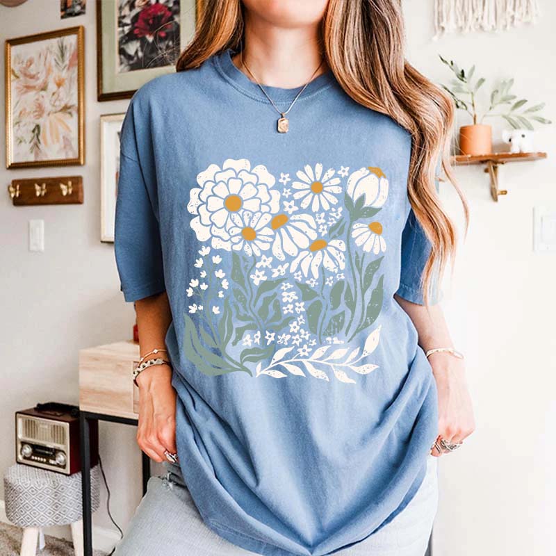 Vintage Wildflower Boho Daisy Flower T-Shirt