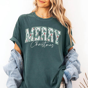 Retro Women's Holiday Merry Christmas T-Shirt