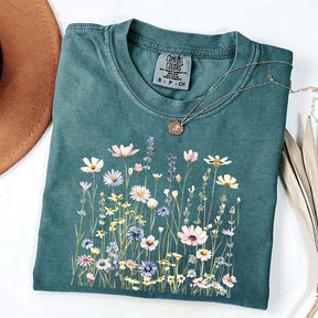 Minimal Floral Nature Inspired Botanical T-Shirt