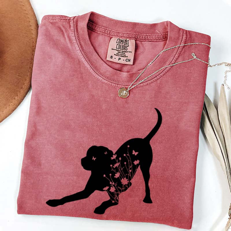 Black Lab Mom Labrador Dog Flowers T-Shirt