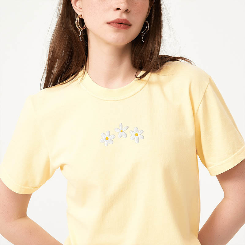 Daisy Flower Minimalist Printed T-Shirt