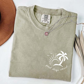 Cute Beach Vacation Summer Minimalist T-Shirt