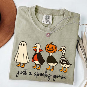 Cute Just a Spooky Goose Halloween T-Shirt