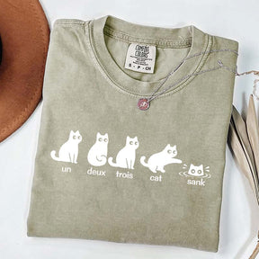 Un Deux Trois Cat Cute T-Shirt