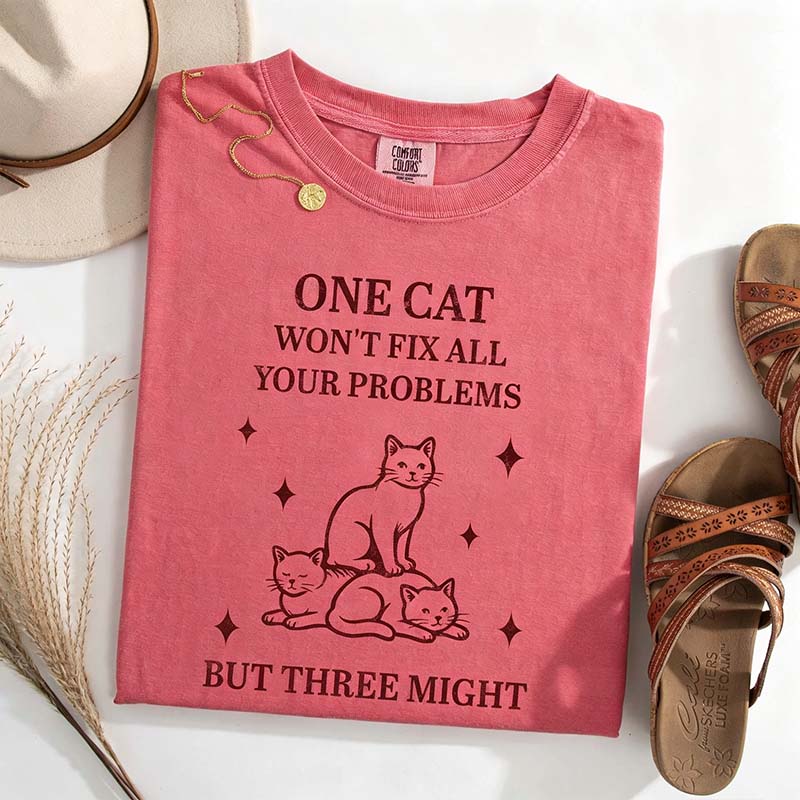 Retro Three Cats Graphic People T-Shirt