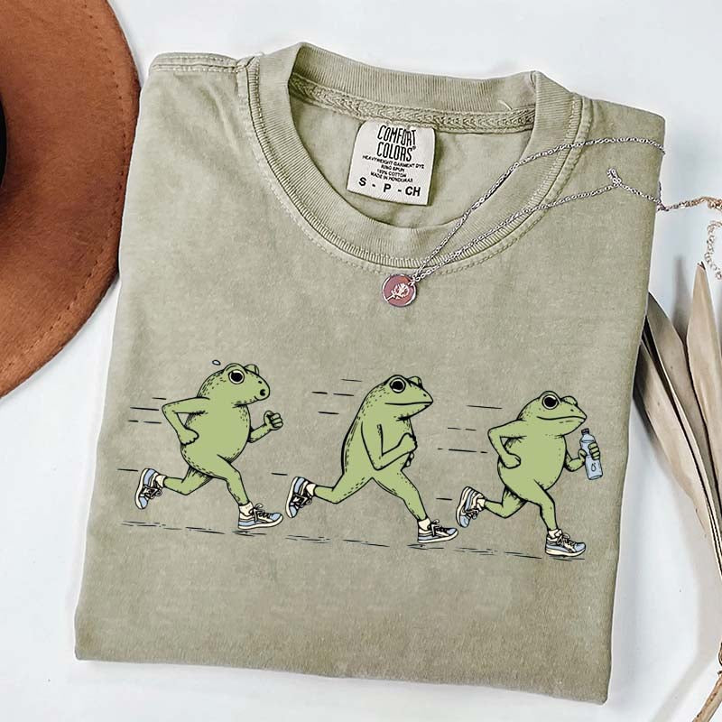 Funny Jogging Frogs Comfort Colors Runner T-Shirt