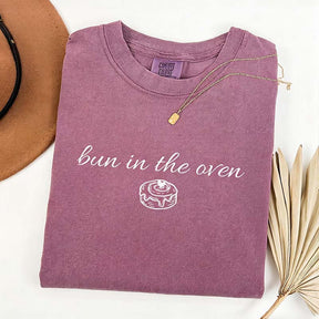 Bun In The Oven Pregnancy Announcement T-Shirt