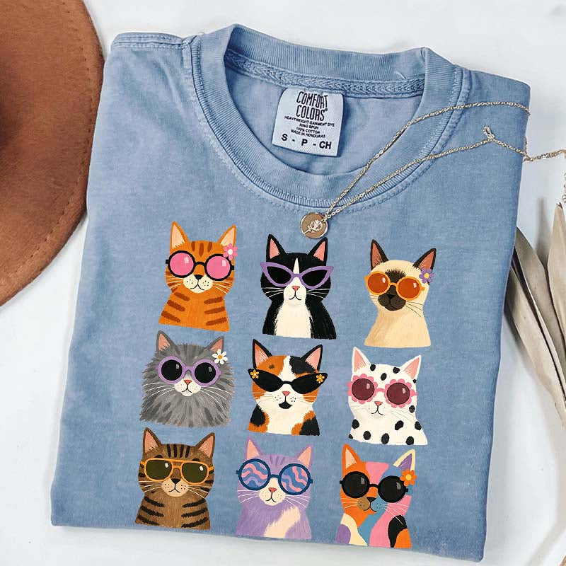 Retro Cool Cats Sunglasses T-Shirt