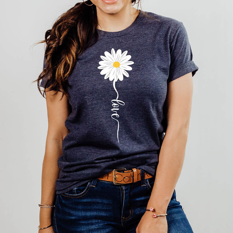 Daisy Love Birth Month Flower T-Shirt