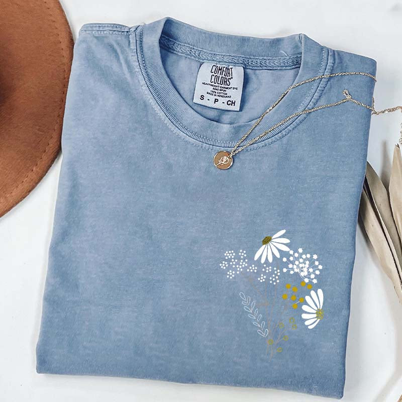 Minimal Daisy Flower T-Shirt