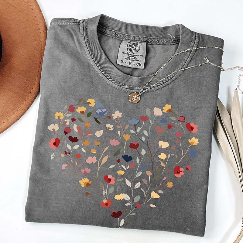 Floral Love Graphic Heart T-Shirt