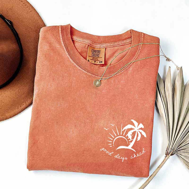 Cute Beach Vacation Summer Minimalist T-Shirt