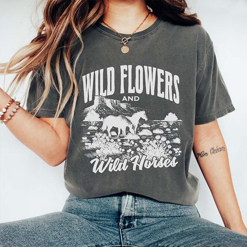 Women Vintage Wild Flowers T-Shirt