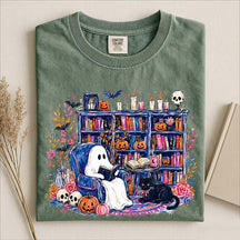 Ghost Book Reader Art T-Shirt