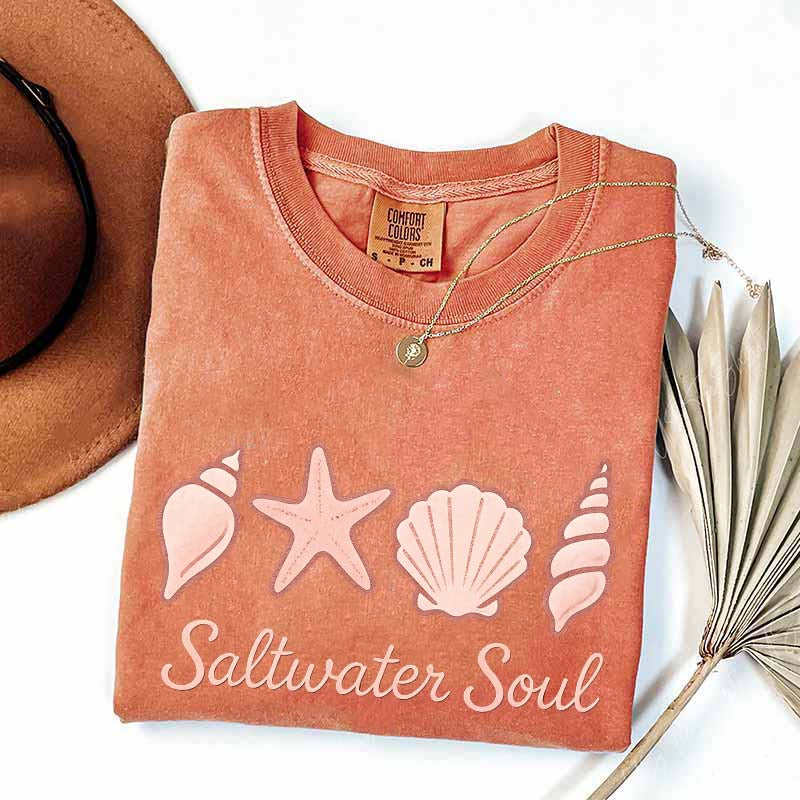 Seashell Graphic Comfort Colors Beach T-Shirt