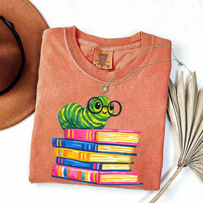 Cute Reading Worm Bookworm Lover T-Shirt