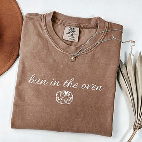 Bun In The Oven Pregnancy Announcement T-Shirt
