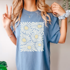 Daisy Floral Trendy Graphic T-shirt