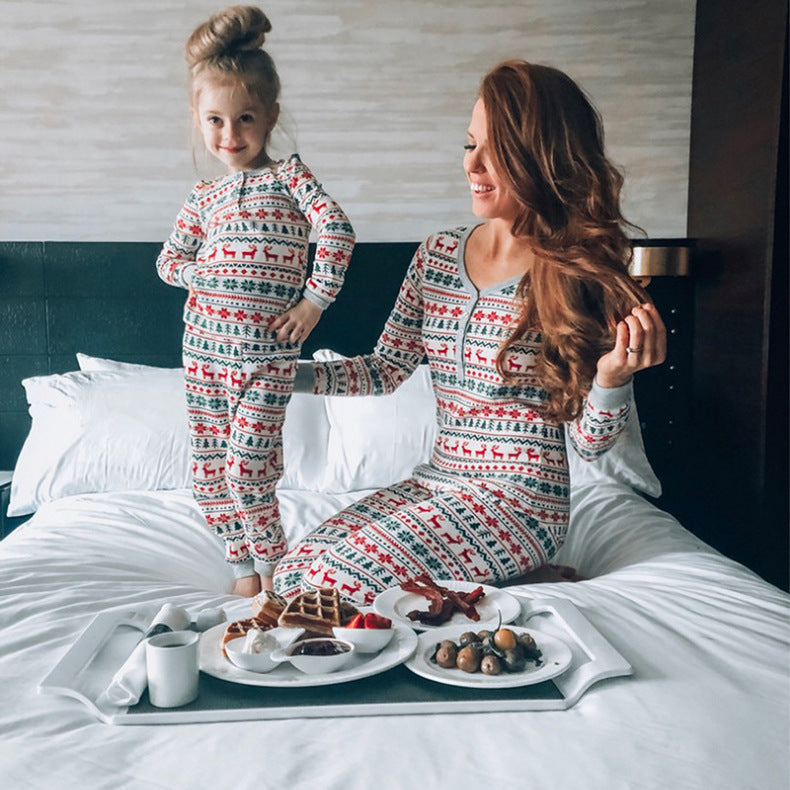 Family Matching Christmas Print Pajamas Sets