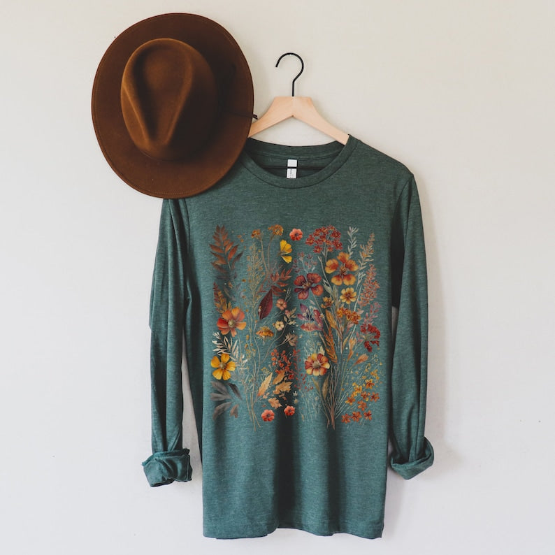 Boho Vintage Floral Sweater Cottagecore Pressed Flowers Long Sleeved T-shirt