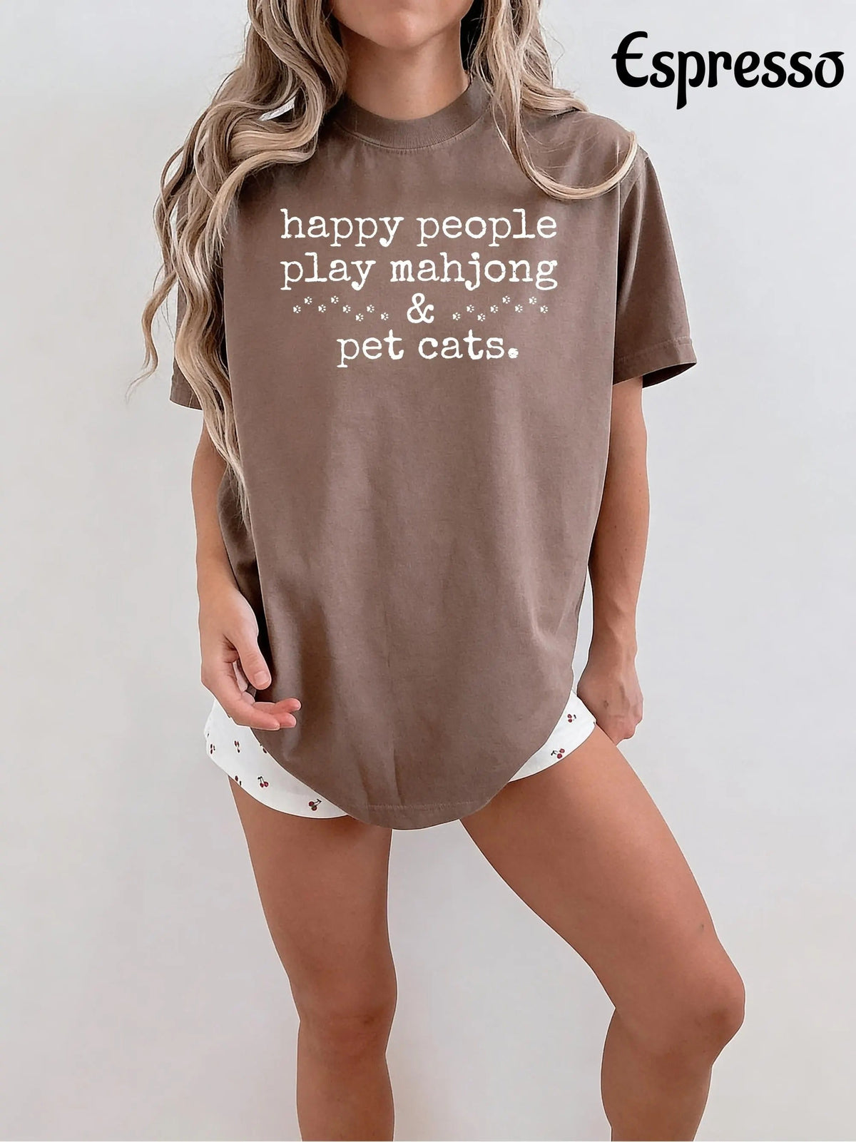 Cute Happy People Play Mahjong & Pet Cats T-Shirt