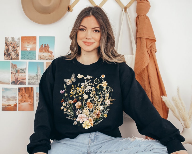 Vintage Pressed Flowers Sweatshirt